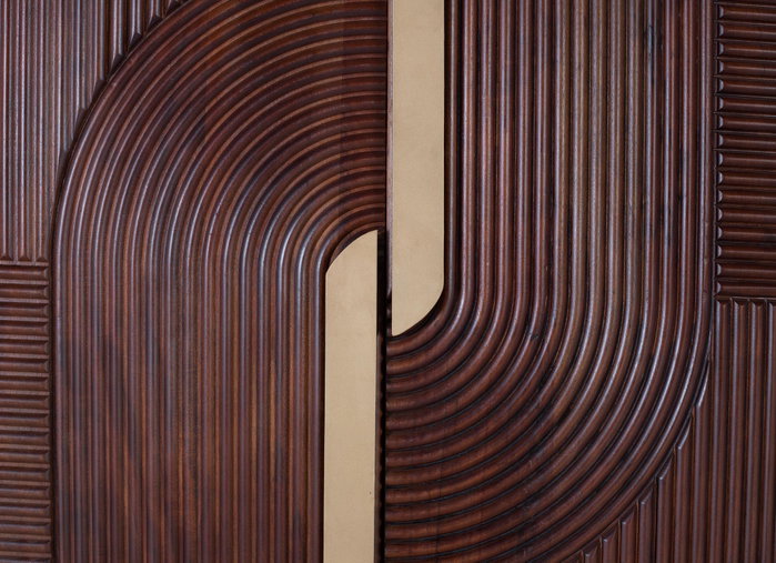 GINER Y COLOMER Mueble bar de 2 puertas en madera de mango y metal color Cerezo